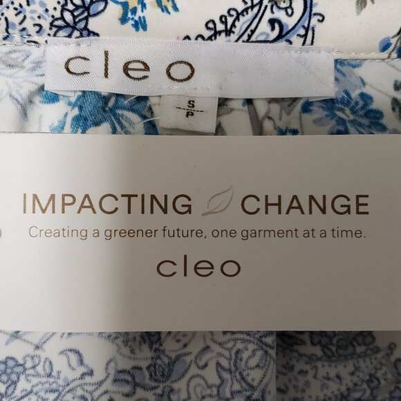 NEW CLEO Sleeveless Floral Paisley Collared Blouse - Picture 6 of 9